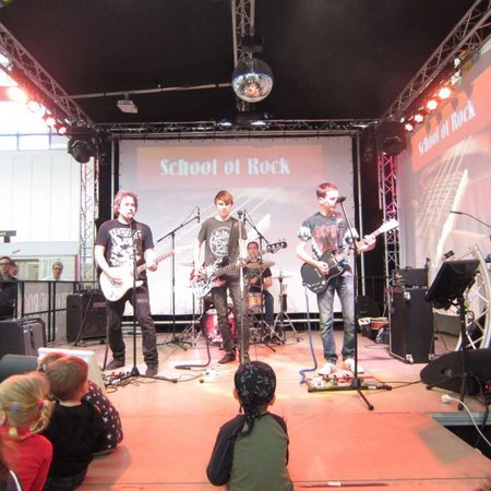 Cool of Rock Live-10